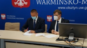 Podpisanie umowy na dofinansowanie inwestycji drogowej  Fot. Monika Nowakowska