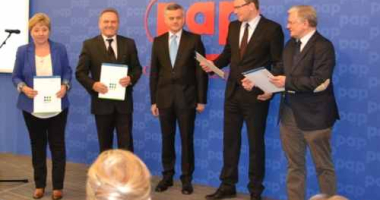 Biblioteka w Świątkach druga w kraju!