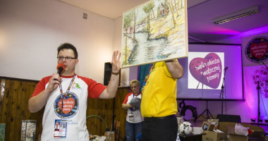 Orkiestra zagrała na 128 tysięcy!