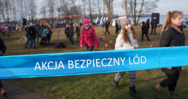 L&oacute;d jest zdradliwy!