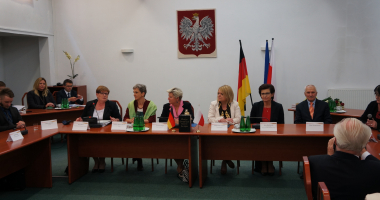 Uroczysta sesja Rady Powiatu w Olsztynie