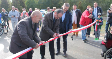 Uroczyste otwarcie drogi R&oacute;żnowo-Dąbr&oacute;wka Wielka