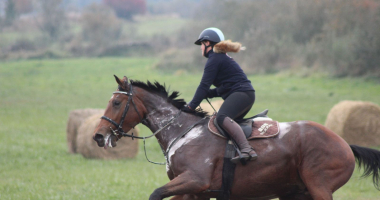 W Smolajnach świętowali dzień nauczycieli i myśliwych 