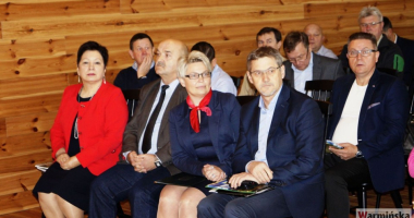 Rozw&oacute;j biznesu poprzez wsp&oacute;łpracę z samorządem