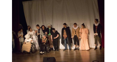 Sukces Teatru Terapeutycznego „Kłobuczki”