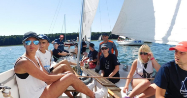 Żeglarska kuźnia charakter&oacute;w 