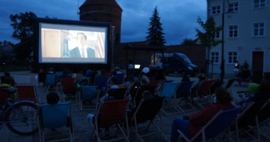 Powiatowe Kino pod Gwiazdami - przystanek drugi 