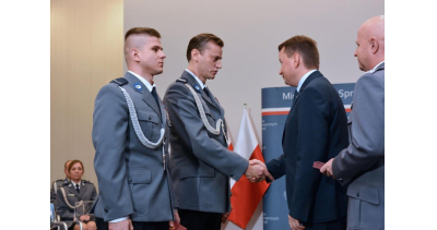 Biskupieccy Policjanci z medalami