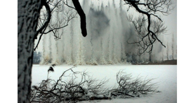 Saperzy wysadzili l&oacute;d