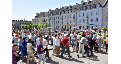 Tłumy na marszu godności