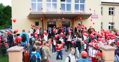 Wybierz szkołę z powiatu!