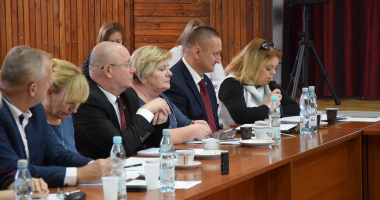 XXXVI sesja Rady Powiatu w nietypowej scenerii