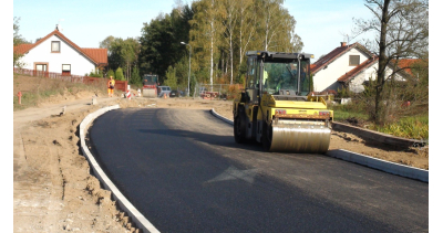 Kolejny odcinek asfaltu w Gutkowie