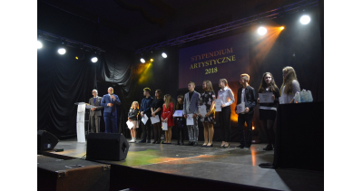 Stypendia burmistrza przyznane