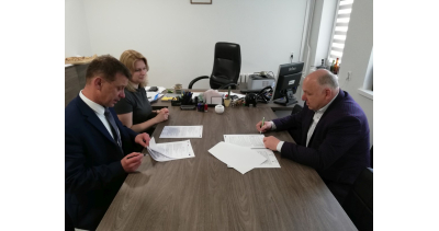 Umowa na zakup autobusów