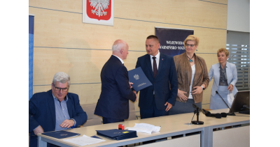 Dotacje na powiatowe drogi