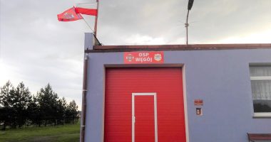 Ocieplą ściany OSP Węgój