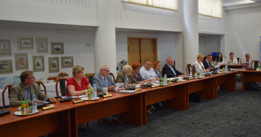 Zarząd Powiatu z wotum zaufania i absolutorium