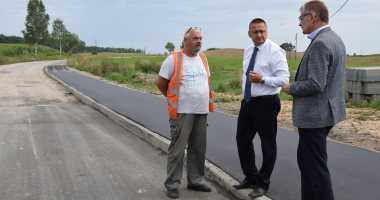 Gospodarska wizyta na powiatowych drogach