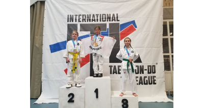 Budek z medalami z Belgii