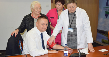 Seniorzy przebadani w urzędzie