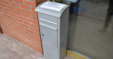 Skrzynka podawcza ułatwia składanie dokument&oacute;w