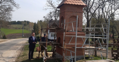 Nowe życie kapliczki w Starym Kawkowie
