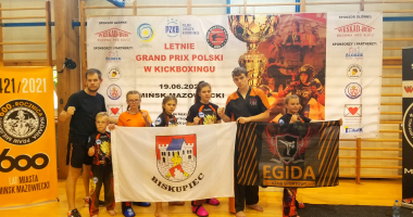 Egida z Biskupca z medalami 