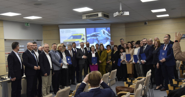 Powiatowe szpitale ze wsparciem wojewody