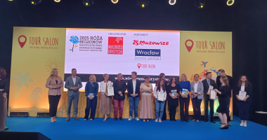 Kolejna Róża w bukiecie nagród